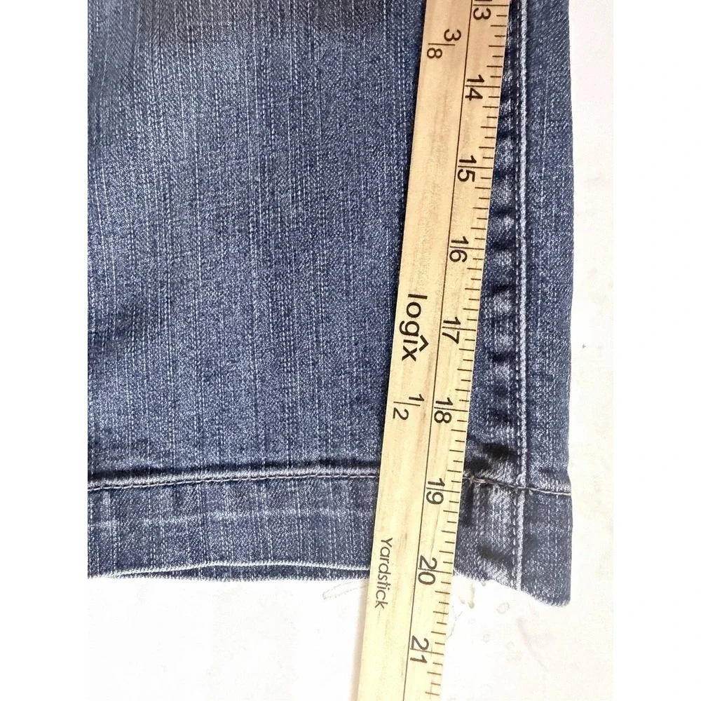 VRockies‎ Rocky Mountain Capri Jeans Size 8 Blue Denim Stretch